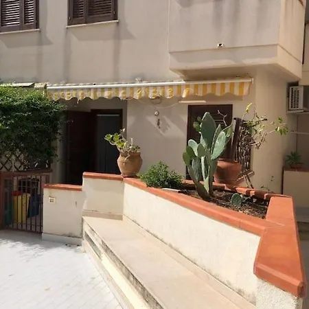 Holiday home A 2 Passi Dal Mare *